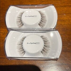 MAC Cosmetics Black Fluttery Lashes